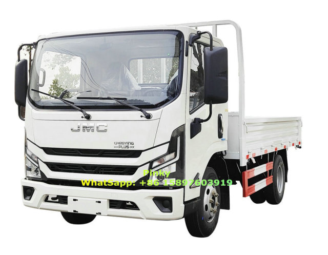 Algeria New Model JMC T822 Carrying Plus Flatbed Truck Light JMC Single Cabin Truck