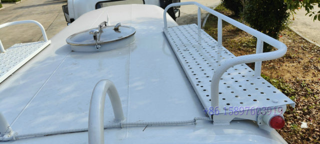 6Tons Isuzu KV100 Stainless Steel Water Truck