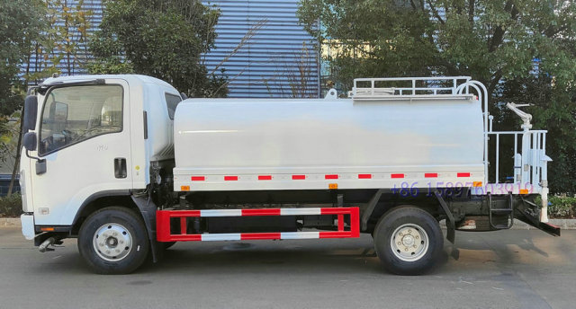 6Tons Isuzu KV100 Stainless Steel Water Truck