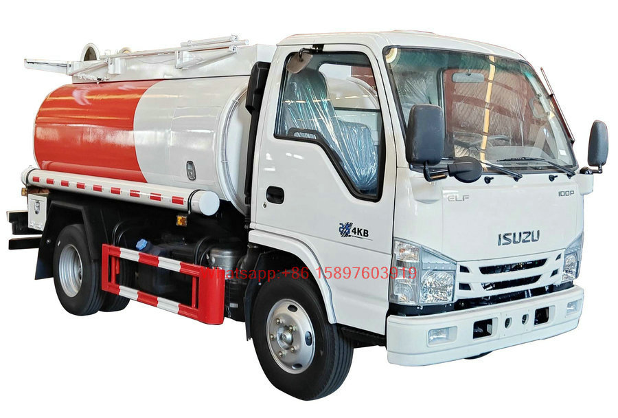 Small ISUZU 100P 5000L Fuel Refueling Truck