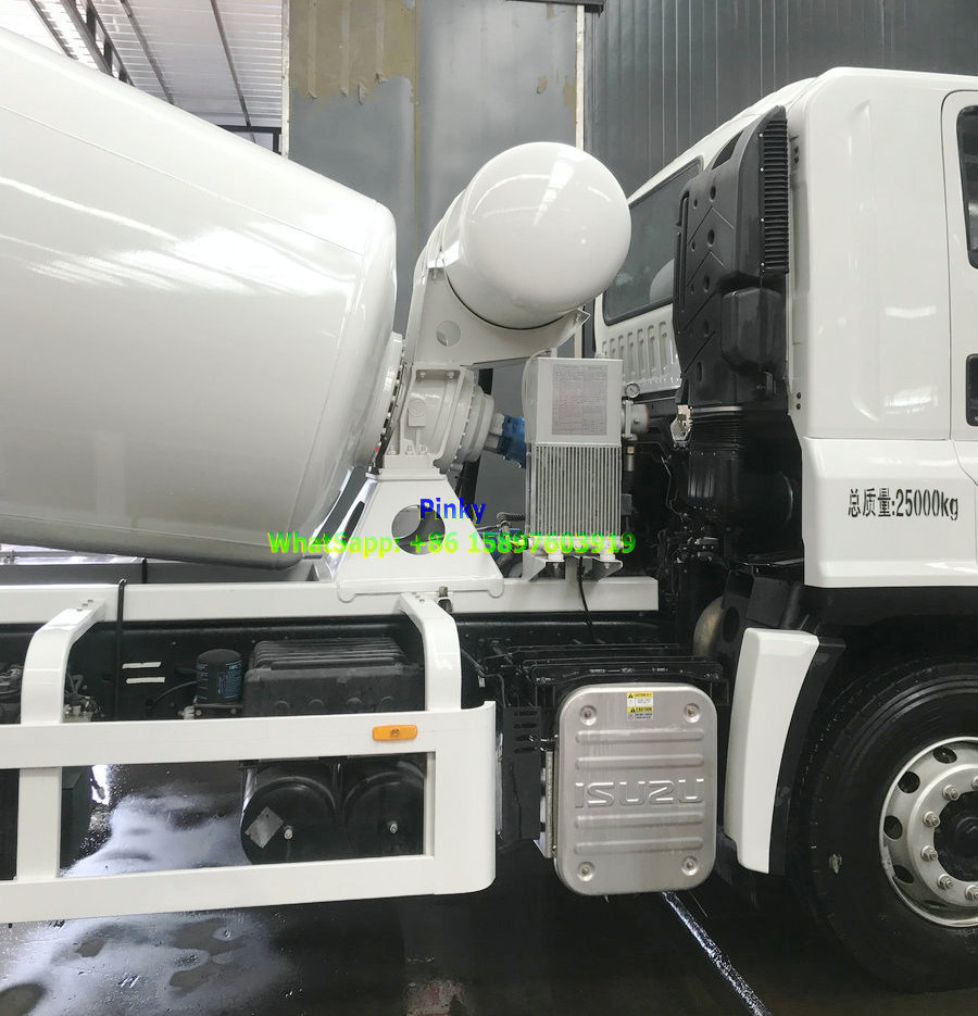 350HP ISUZU GIGA FVZ Transit Mixer Truck / ISUZU FVR Cement Mixer Truck