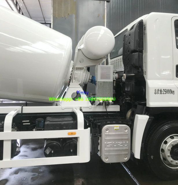 350HP ISUZU GIGA FVZ Transit Mixer Truck / ISUZU FVR Cement Mixer Truck