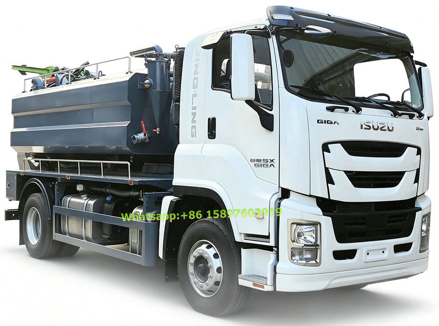 Brand New 6Wheels ISUZU GIGA FTR Combine Vacuum Jetting Truck 12000Liters High Pressure Cleaning and Vacuum Sewage Suction Truck