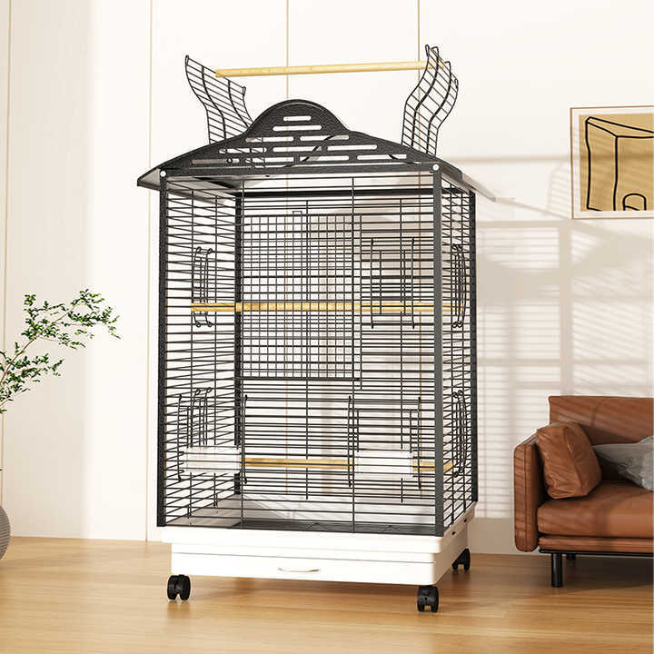 Hot Selling Luxury Iron Bird Cage Durable Parrot Canary Ornamental Furnishing Pet Houses & Furniture