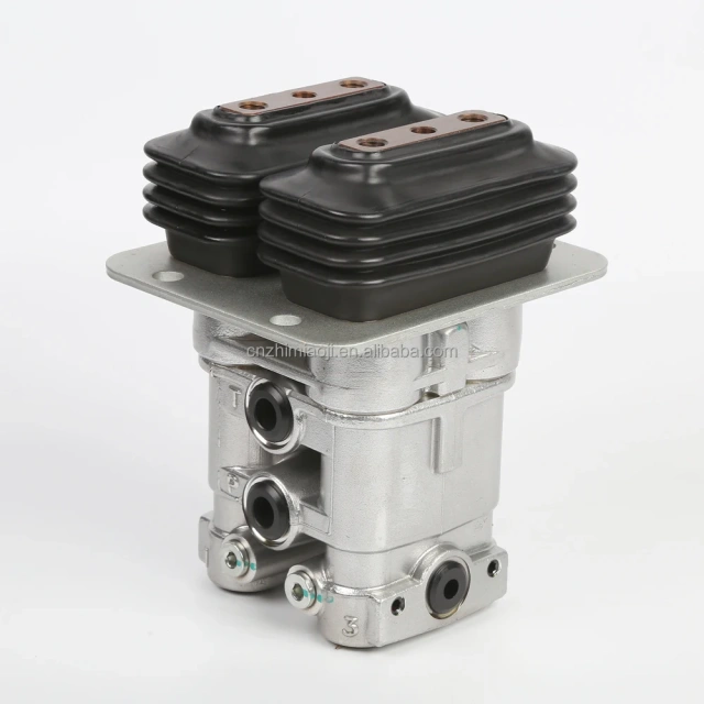 Hydraulic 7 Holes Pilot Valve Excavator Valve Foot Pedal for Cat E320,Pangolin Parts