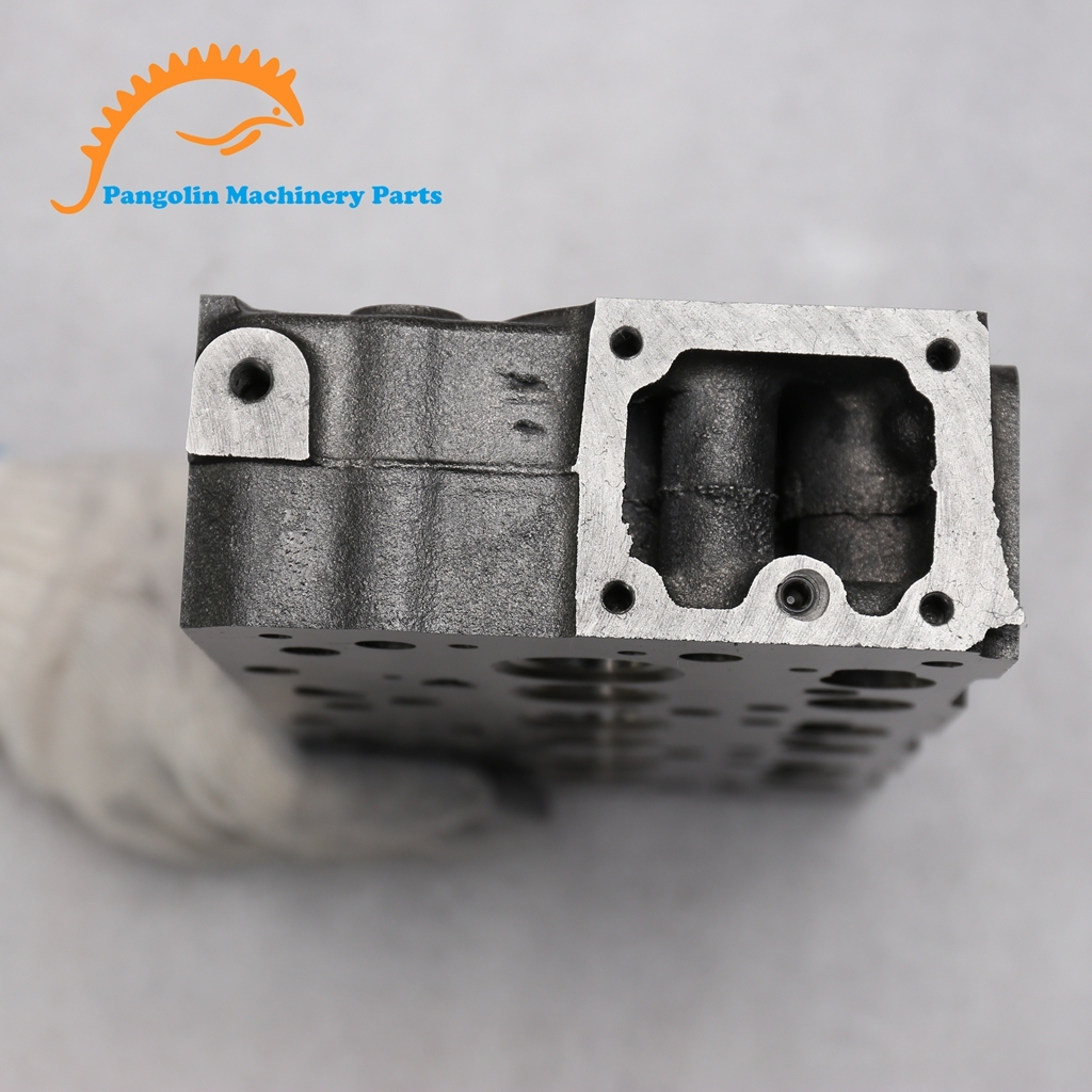 Excavator Part D902 D905 Engine Cylinder Head 16022-03040 16022-03043 16022-03044 Excavator Cylinder Head for Kubota,Pangolin Parts