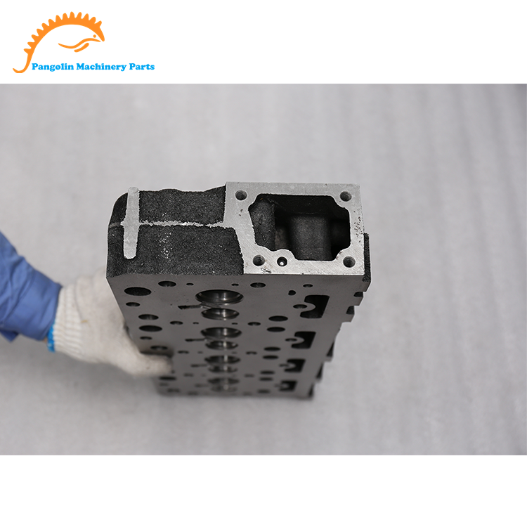V1902 15476-03043 Engine Cylinder Head for Kubota,Pangolin Parts