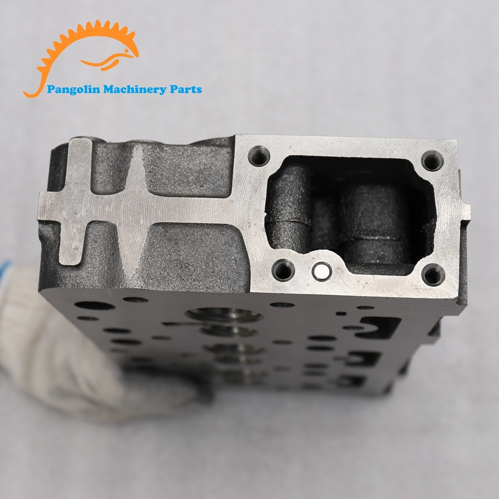 Excavator Part OEM D1402 Diesel Engine Cylinder Head Assembly for Kubota,Pangolin Parts