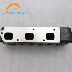 Tractors Engine Part 16689-03049  D722 Cylinder Head for Kubota,Pangolin Parts
