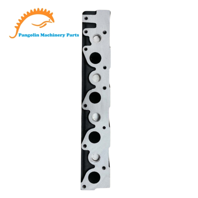 Excavator Part 1G851-03043 1J854-03040 Cylinder Head for Kubota D1803 V2203,Pangolin Parts