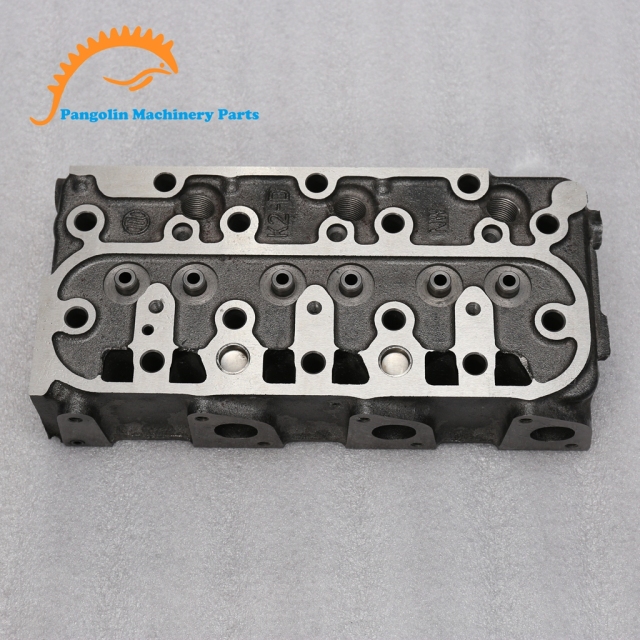 Excavator Part D1005 Engine Cylinder Head 16030-03044 Cylinder Head for Kubota D1105 D1005 D905,Pangolin Parts