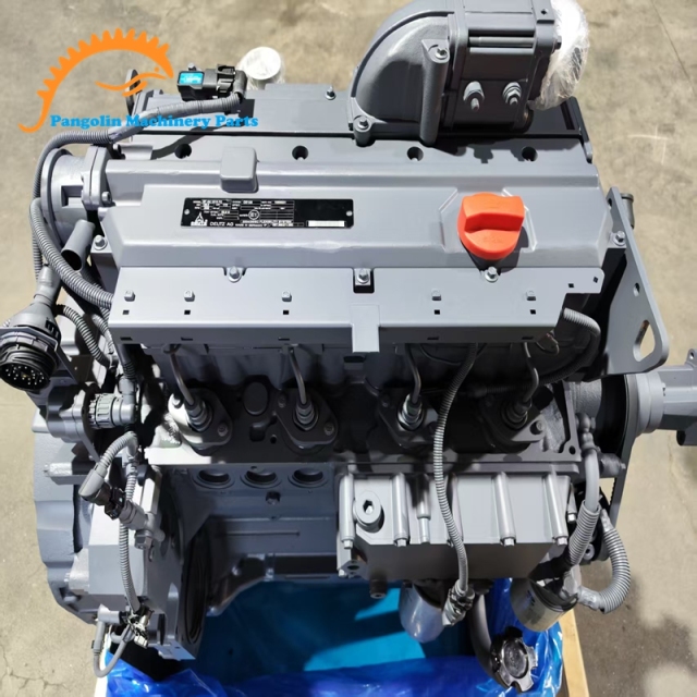 Bf4m1013FC Water Coold Diesel Engine for Deutz,Pangolin Parts