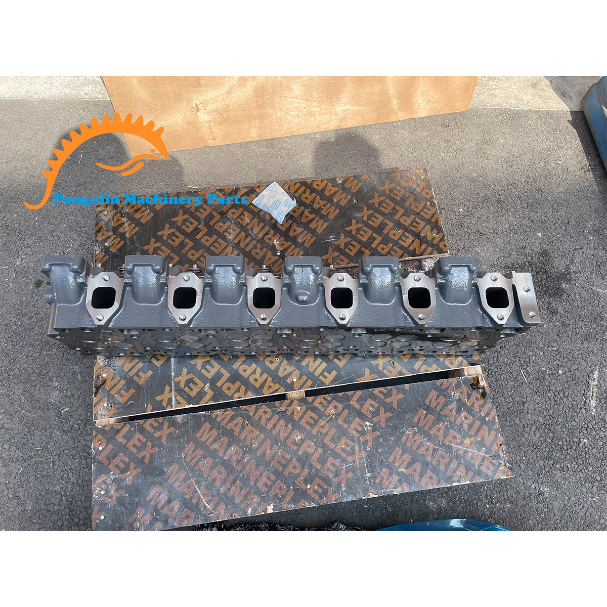 CSJHPSS D8K Diesel Engine Cylinder Head  24305671 Bared and Assembly Factory Price for Volvo,Pangolin Parts