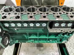 CSJHPSS Excavator Engine Accessories New D6E D7E Diesel Engine Assembly for Volvo,Pangolin Parts