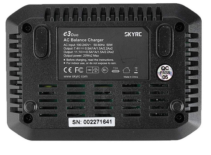 SkyRC E3 Duo Dual-Channel 2x20W / 2,2A 2-3S LiPo LiFe LiHv  AC Balance Charger