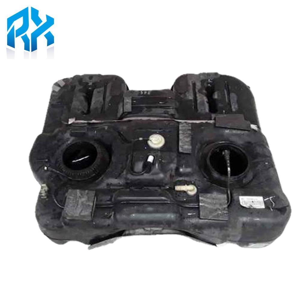 TANK ASSY FUEL ENGINE PARTS 31150-2B900    For HYUNDAi SANTAFE 2006