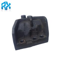 Bracket engine mounting support ENGINE PARTS 21825-2B200    For HYUNDAi SANTAFE 2006