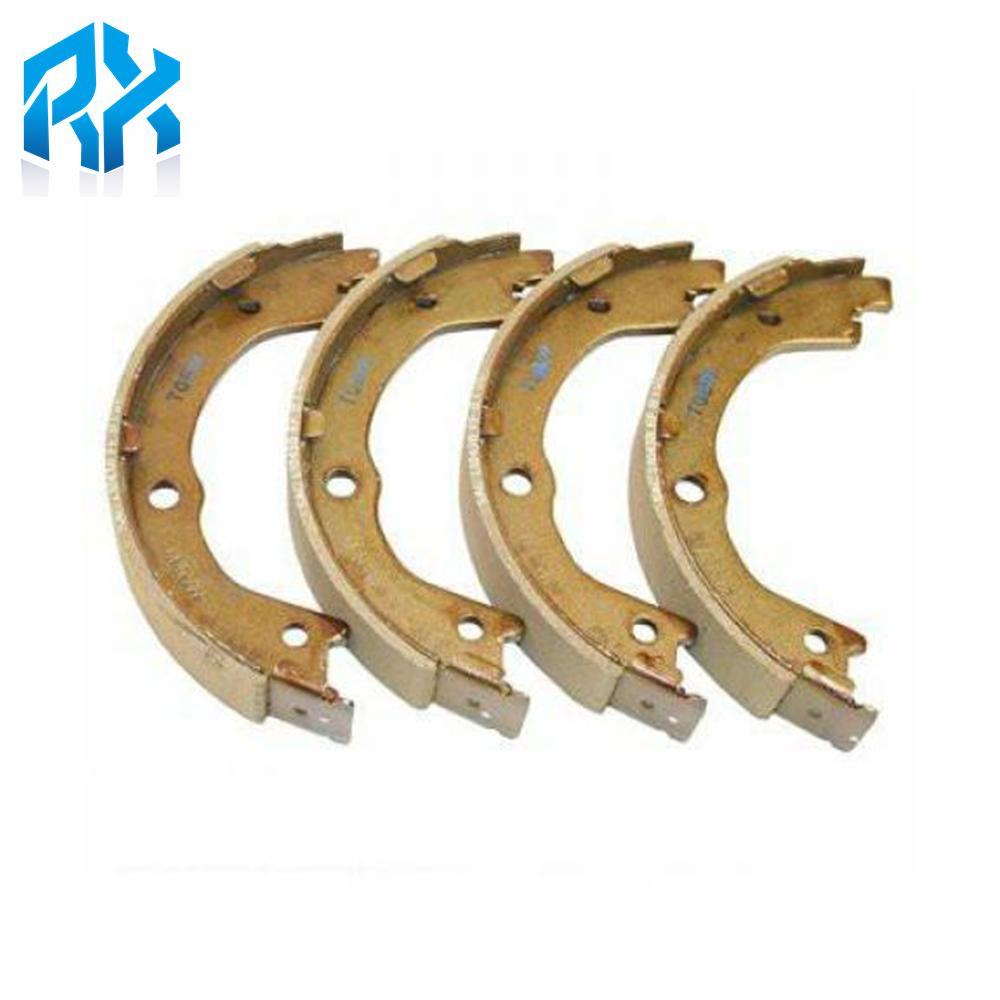 SHOE LINING KIT REAR BRAKE 58305-2BA00 For HYUNDAi SANTAFE 2006