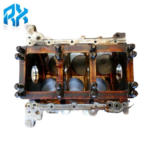 BLOCK ASSY CYLINDER ENGINE PART 21100-37300 21100-37301 21100-37302 For HYUNDAi TUCSON 2004 2005 2006