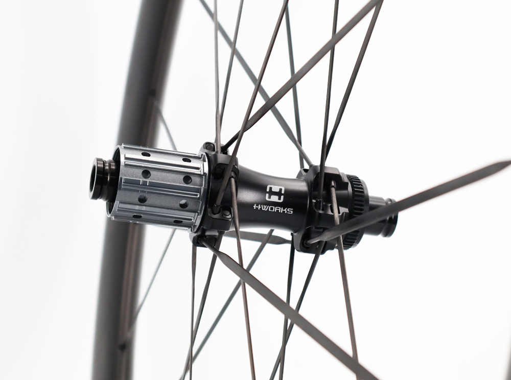 Hub In Cycle A Comprehensive Guide to Road Bike Hubs Types Uses and Key Differences