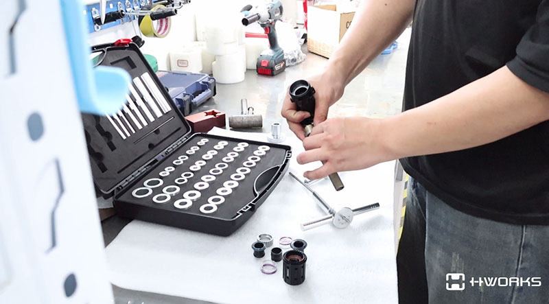 Entfernung des ersten Lagers