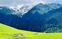 Xinjiang Yili Internet Celebrity Route 7-Person Small Group Tour - Duku Highway/Qiongkushitai/Nalati Aerial Grassland/s101 Baili Danxia/Sailimu Lake Danxia 7-Day Tour