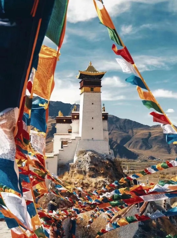 7 Days 6 Nights Tibet Tour: Lhasa, Nyingchi, Yamdrok Lake