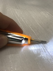 Multifunctional Digital Display Voltage Tester - Non-contact Electrical Detector with LED Light and Breakpoint Identification for Electricians