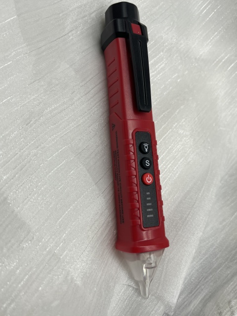 SmartVoice Alert Pro: Red-Handled Voltage Detector for Precision Electrical Diagnostics