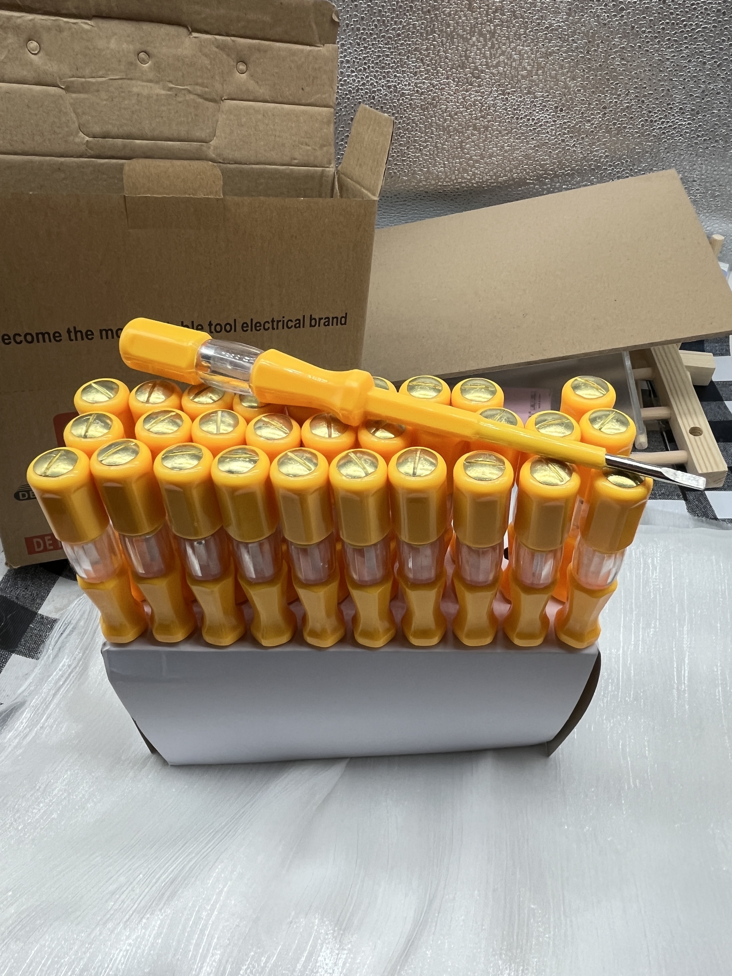 Hotsale yellow tester pen two size