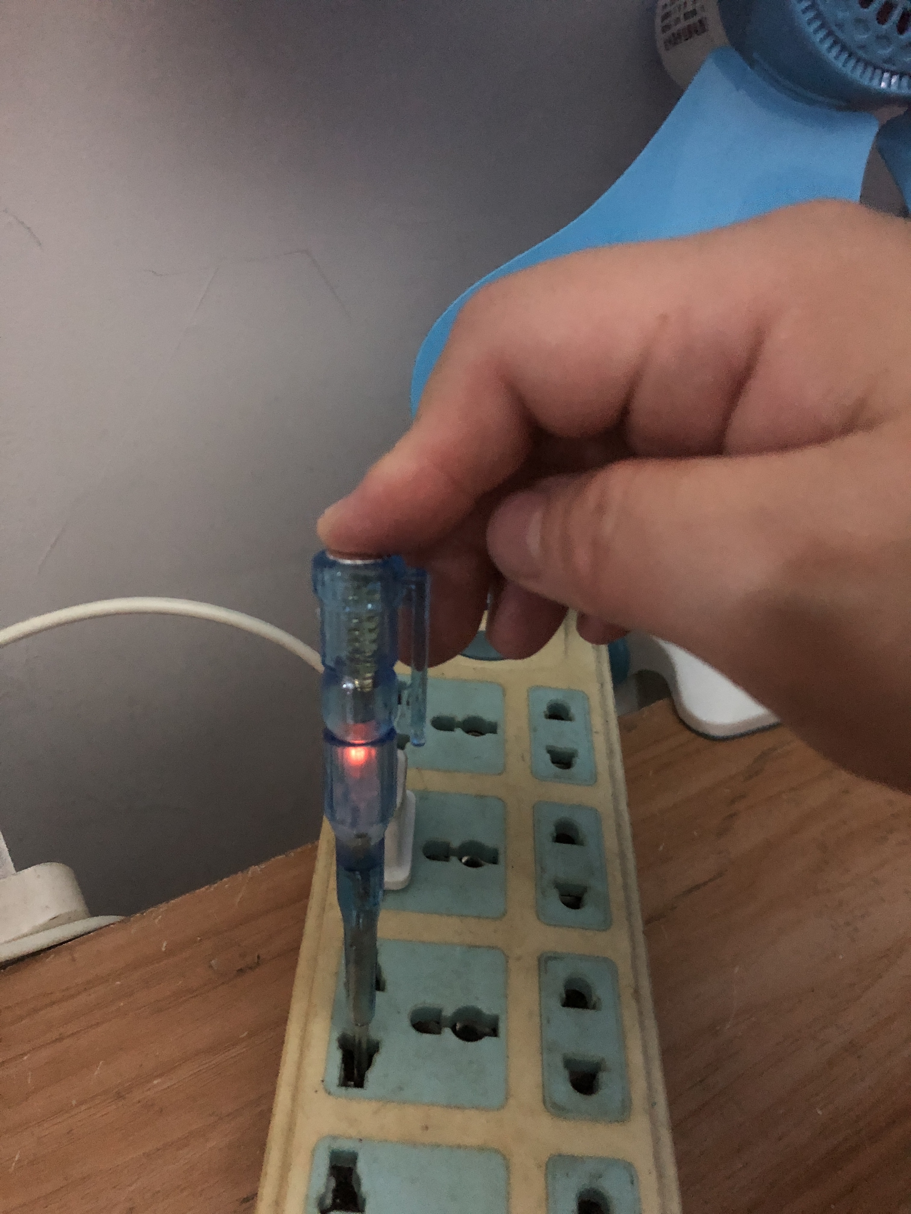 Basic Voltage Tester Pen‌ ‌Simple Voltage Tester‌ ‌Compact Electrical Tester‌ Voltage Test Pen