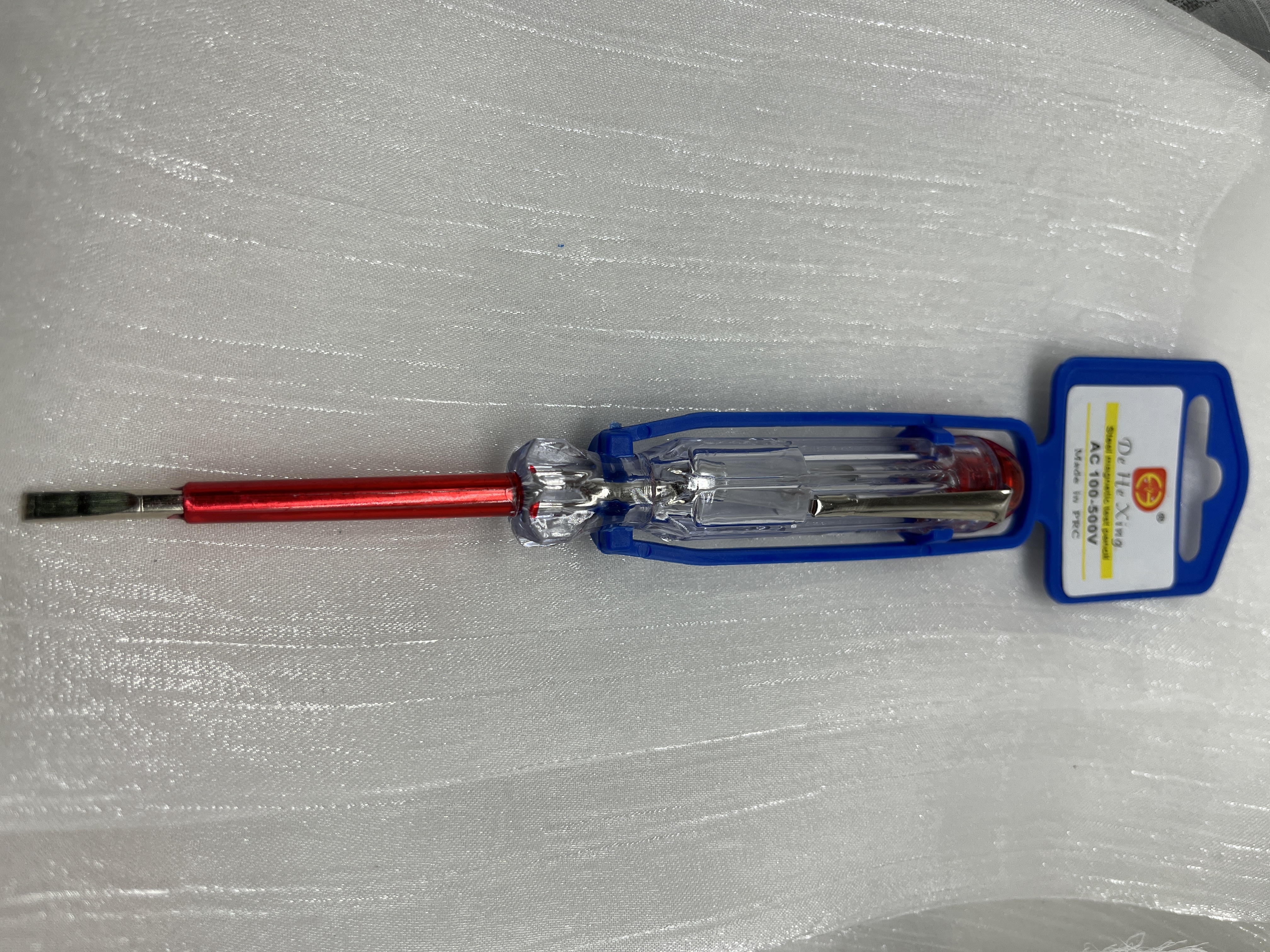 Red plastic cap, with clip, with holder, with magnetic and two kinds of head for choosing. with all in flat head. full length is 14cm