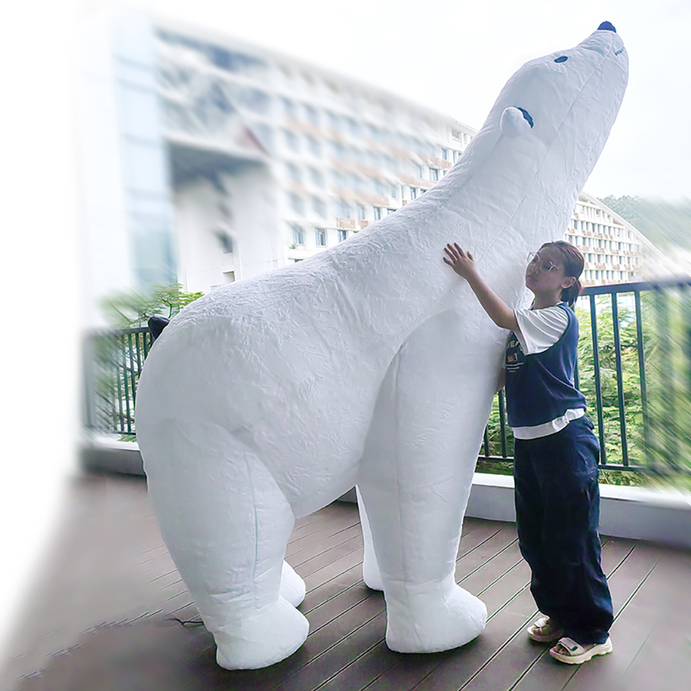 Wello 2.5m Giant Inflatable Polar Bear Decoration- Fun and Festive Holiday Decor
