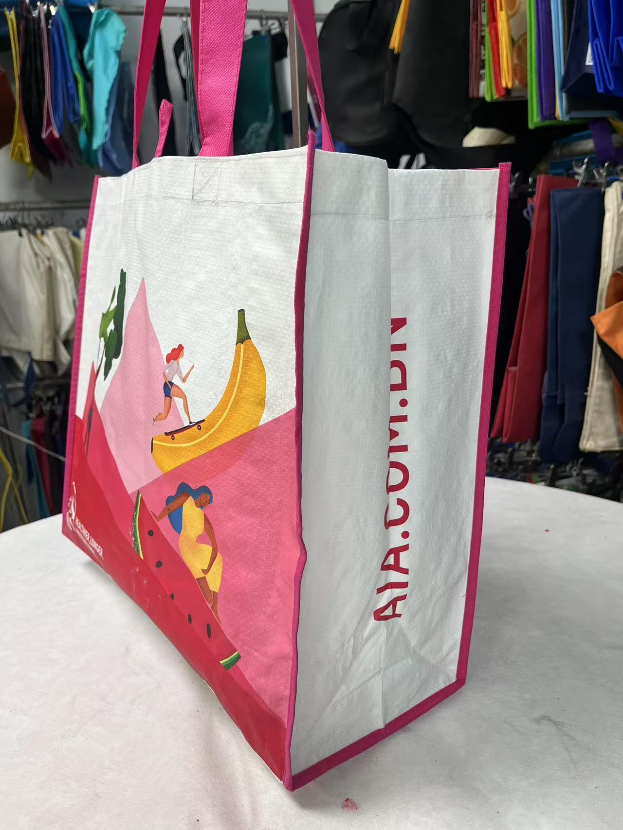 Woven  shopping bag