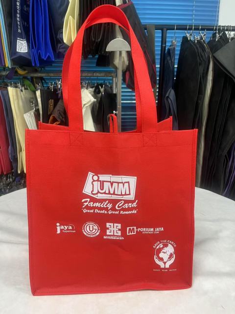 Non-woven shopping bag