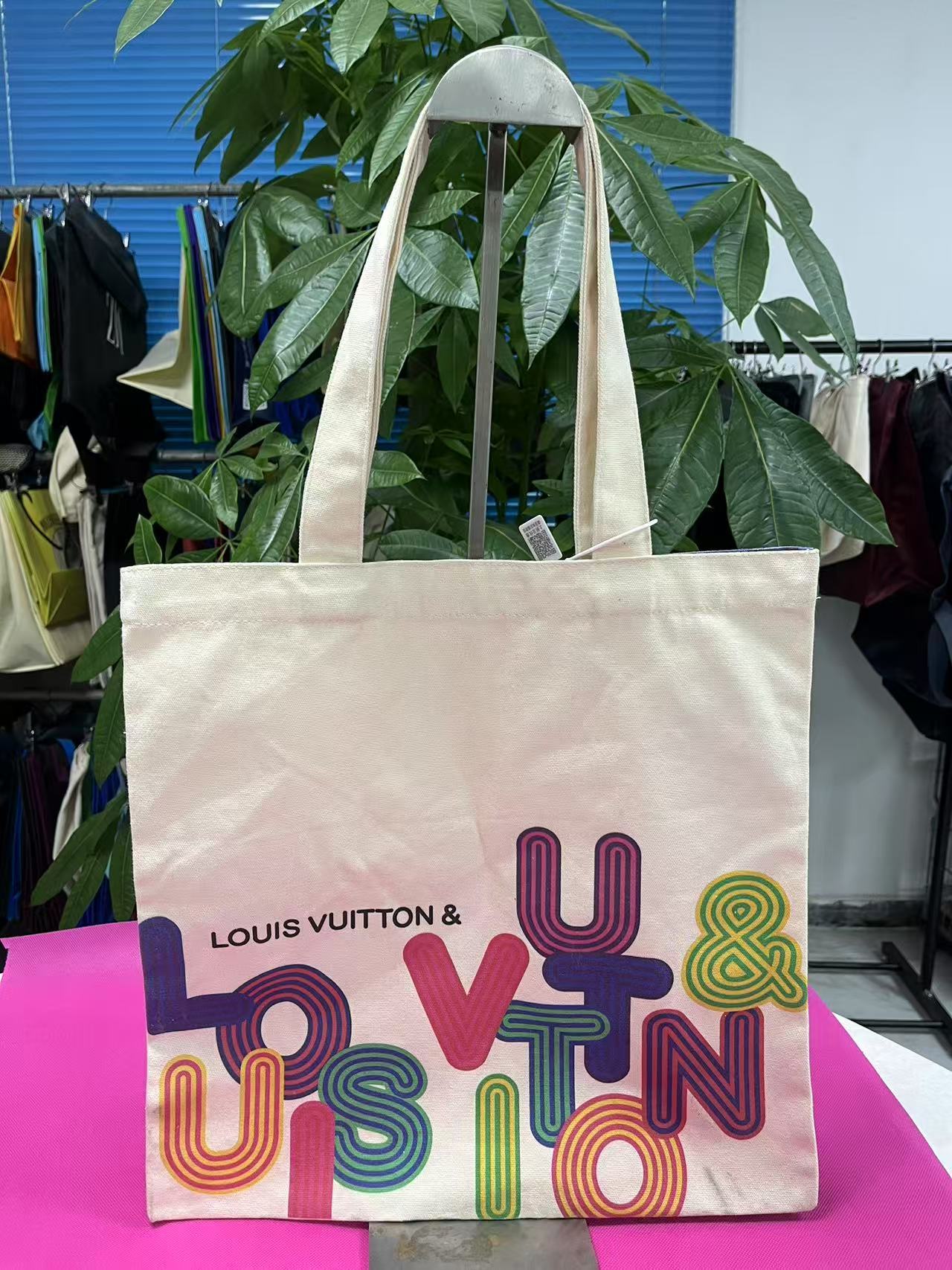Flat canvas bag