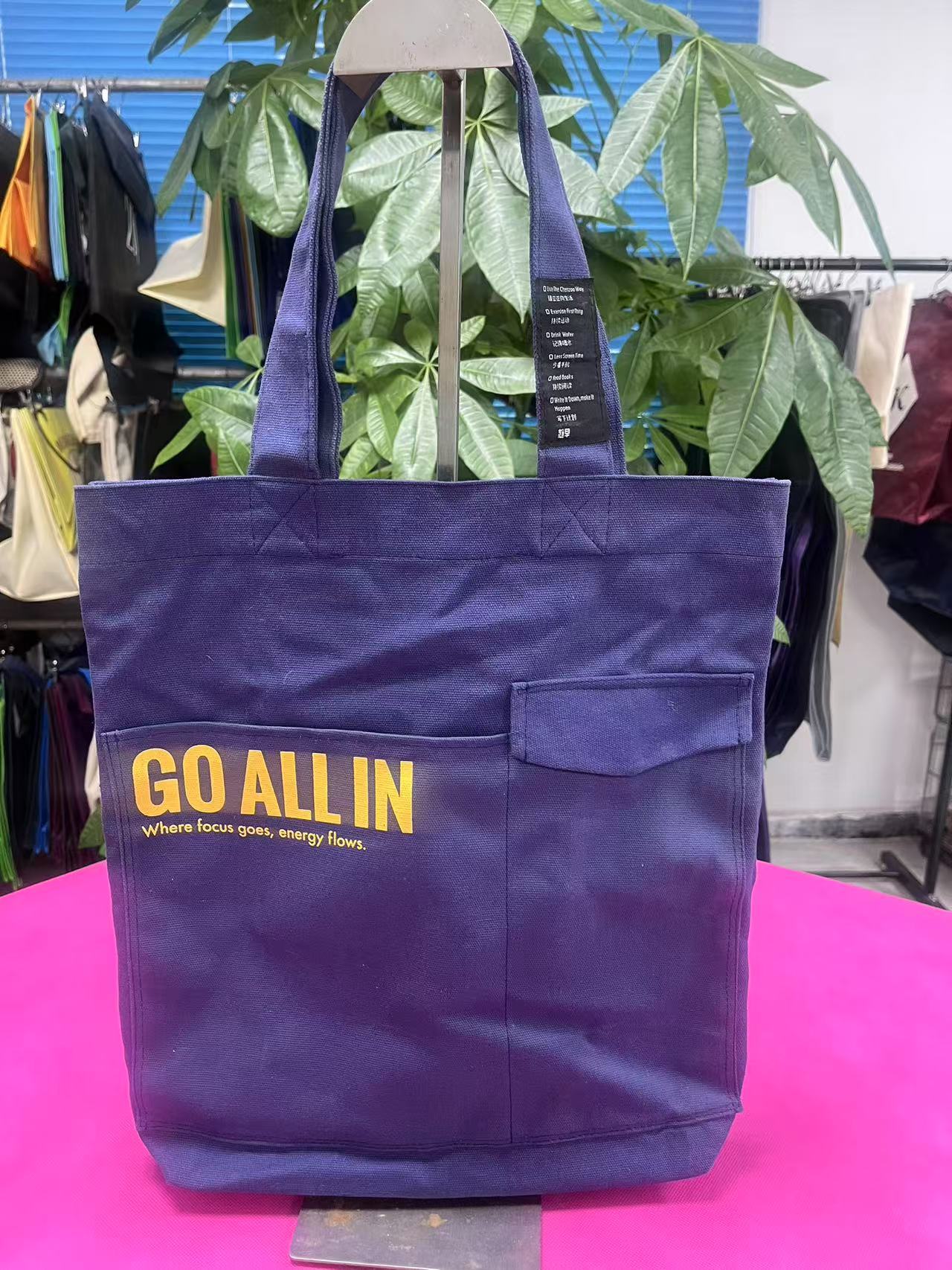 Leisure canvas bag