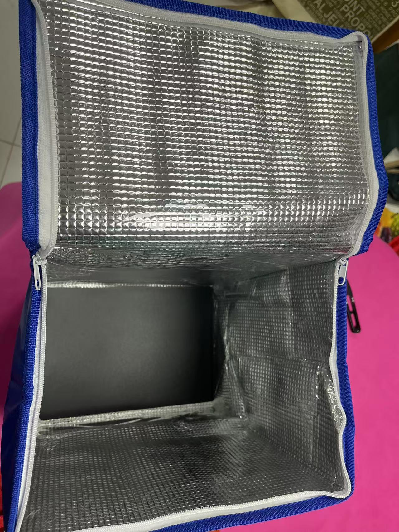 Non-woven film aquatic insulation bag