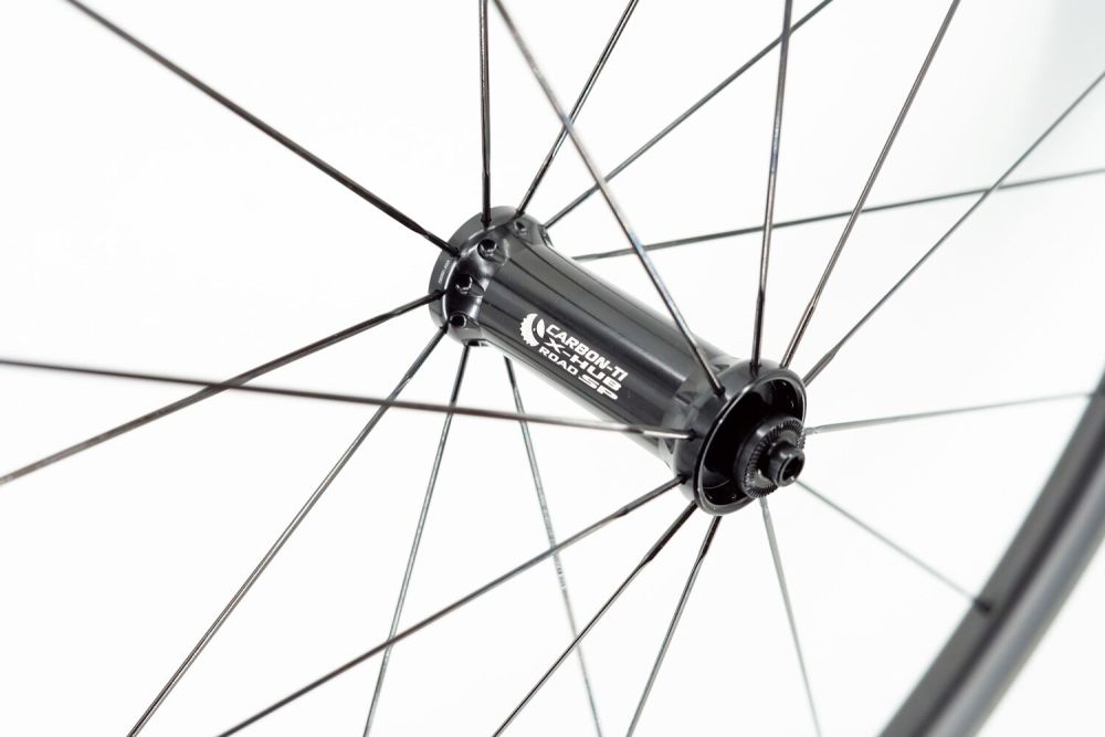 Kaze Rim Brake Carbon-ti built tubeless wheel set 20H/24H
