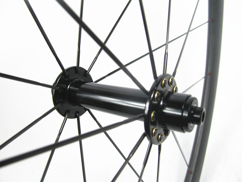 Classic 25mm wide Tubular built with Edhub 20H/24H
