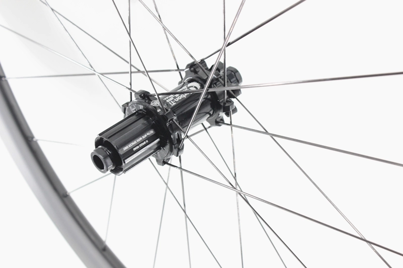 Feder Disc 26mm(wide) Carbon-ti X-hub built tubeless wheel set 24H/24H
