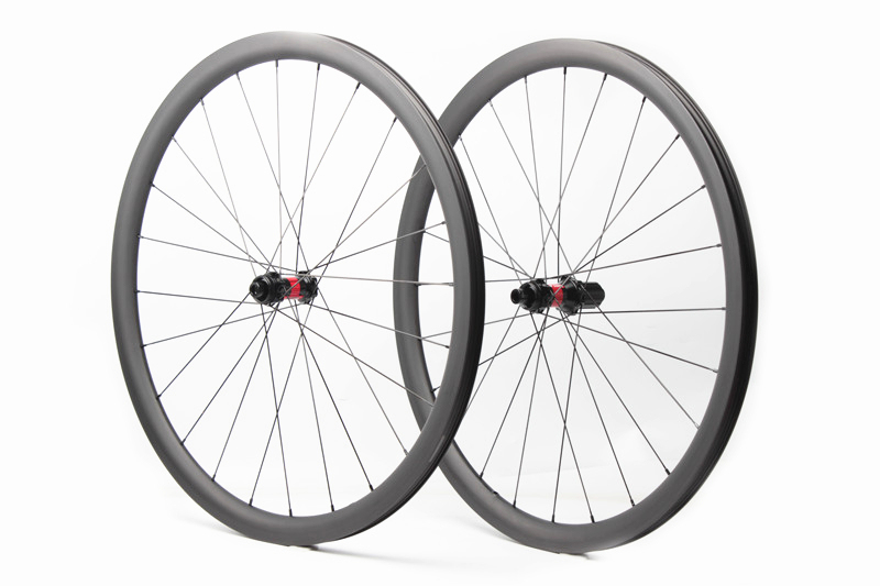 Gravel Wheelset built with DT Swiss 240 SP  new Ratchet EXP