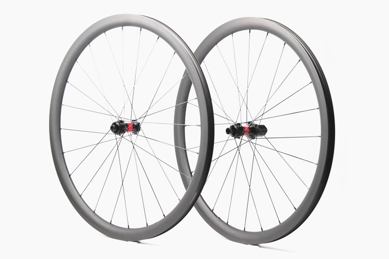 Feder 27mm / 28mm(wide) DT Swiss 240 EXP built tubeless wheel set