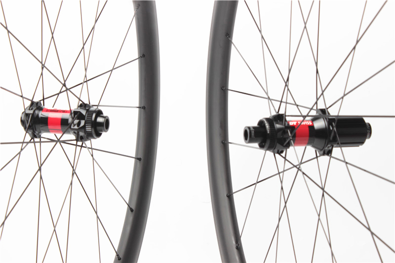 Feder 27mm / 28mm(wide) DT Swiss 240 EXP built tubeless wheel set