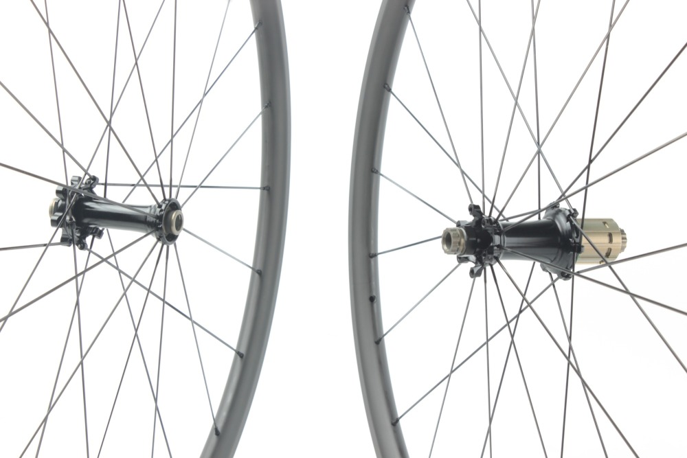 Feder Disc 27mm / 28mm(wide) Extralite Cyber SPD3 built tubeless wheel set 24H/24H