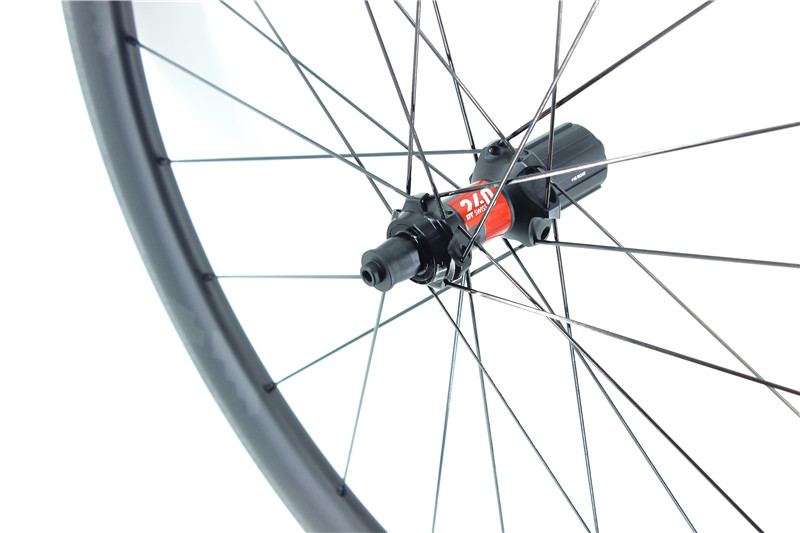 Gravel Wheelset built with DT Swiss 240 EXP SP