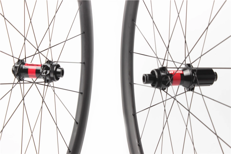 Customized Classic Tubeless Road Disc Wheelset
