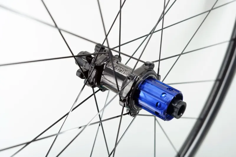 REVO Road Disc wheels Interwave Finish with Tune Disc SP 24H/24H