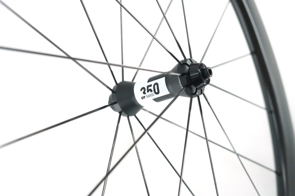 Classic 25mm wide Tubeless built with NEW DT Swiss 350 SP hub 20H/24H