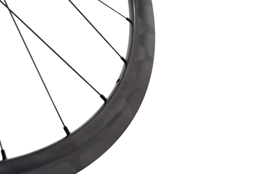 REVO Road Disc wheels Interwave Finish with Tune Disc SP 24H/24H